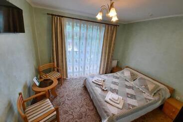 فندق Tsvit Paporoti