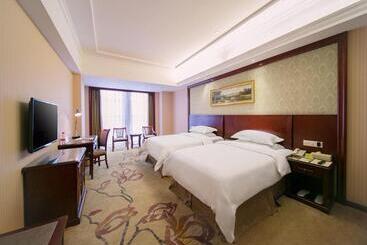 Vienna Classic Hotel Shizhongshan Avenue
