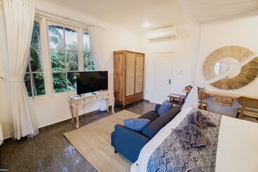 Отель Gavra Studio Room And Breakfast