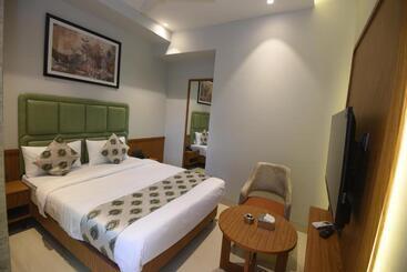 Отель Vishnu Krupa Executive Rooms