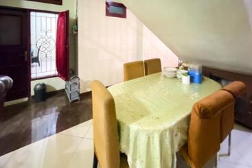 هتل Wisma Falira Serang Syariah Mitra Reddoorz