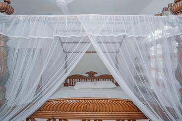 펜션 Little Villa Tourist Inn