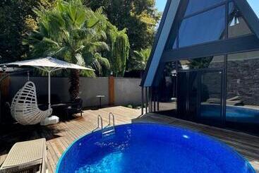 استراحتگاه Aura Sapanca