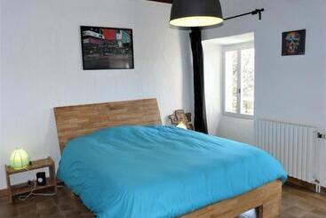 צימר Domaine Sainte Germaine Chambre D Hôte Stevenson