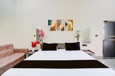 酒店 Oyo Kartar Banquet &