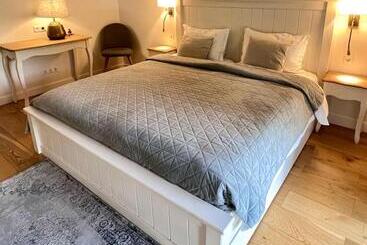 펜션 Experiential Lodge Rooms