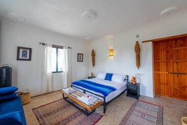 ベッドアンドブレックファースト Farm Finn