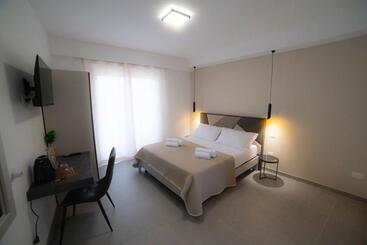 Bed and Breakfast Soraya Rooms Tropea