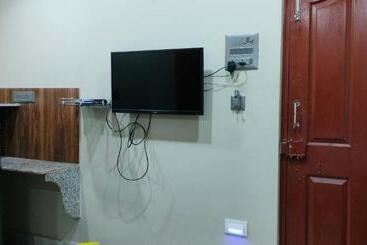 カプセルホテル 73 Banquet & Guest House