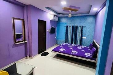 Отель Sai Villa Guest House