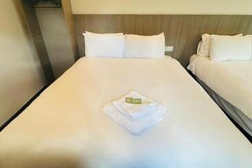 My Motel Glasgow Airport