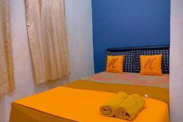 بنسيون Guest House Natasya Priok By Nusalink