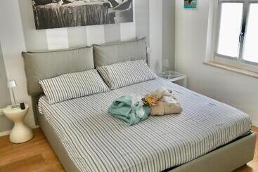 پانسیون Movie Loft Art Piccolo Attico Immerso Nell Arte Con Parcheggio Privato