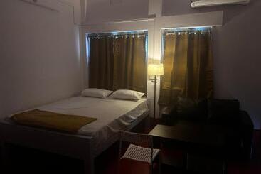 ペンション Raj Andar Guest House