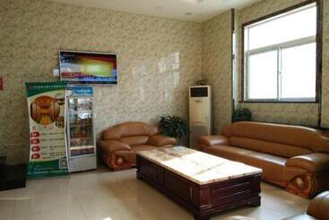 Shell Hotel Taiyuan South Railway Station New Southeast Bus Station