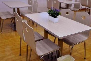 فندق Greentree Inn Haixi Geermu Southern Suburbs Express