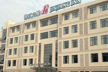 فندق Jinjiang Inn Ningbo Airport Outlets Plaza
