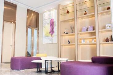 Lavande Hotel Shenzhen North Station Huawei Gangtou Metro Station