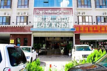 Lavande Hotels·lasa Railway Station