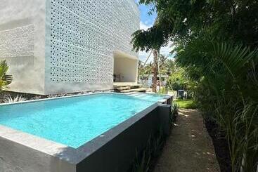 Casa Bajura Bed And Breakfast