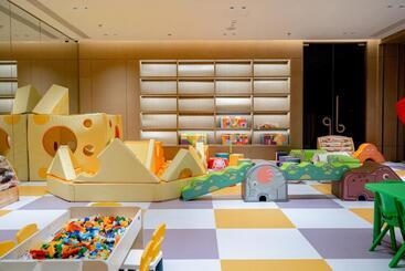 苏州山塘街华贸姑苏里酒店公寓