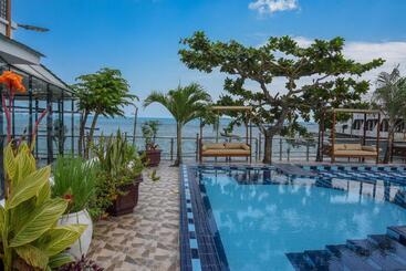 בית מלון כפרי Zanzibar View