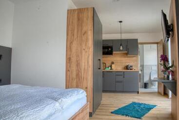 هتل آپارتمان Myquartier City Chalets