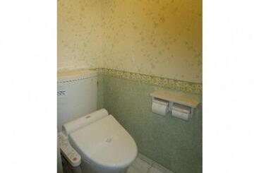 Nishikawaguchi Station Hotel   Vacation Stay 98567v