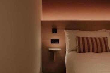 公寓式酒店  Pau Suites