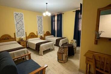 פנסיון Hostal Joaquín