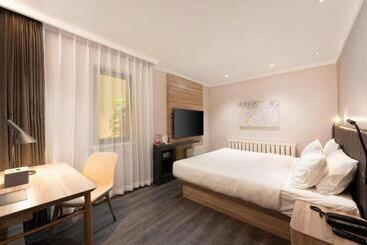 Hanting Premium Hotel Dalian Airport