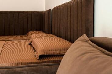 호텔 Aral Apartments Shengjin City Gate