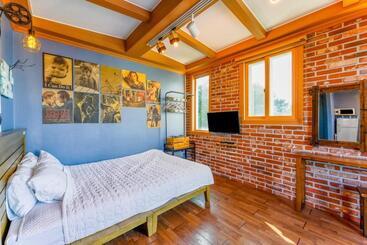 Taean Haeyang Jungwon Pension