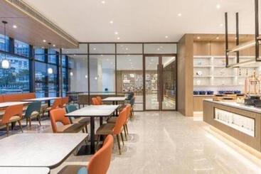 Hanting Hotel Bengbu South Railway Station