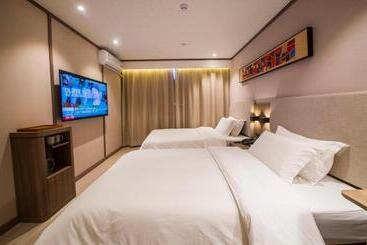 Hanting Hotel Cangzhou Bohai New District