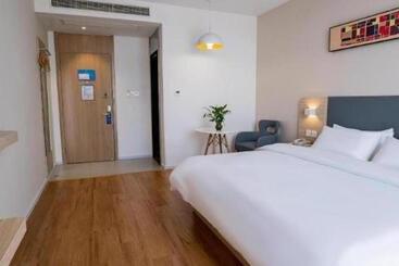 Hanting Hotel Dangtu County