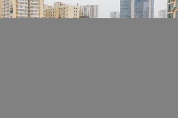 Hanting Hotel Nanchang Bayiguan Metro Station