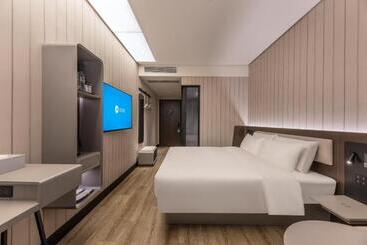 Hanting Hotel Nanjing Railway Station Longhu Ziducheng