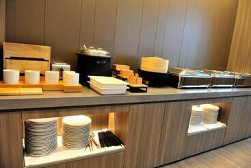 Hanting Hotel Xinzhou South Jianshe Road