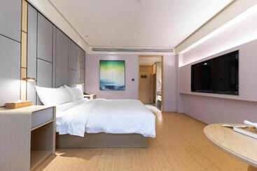 Ji Hotel Huzhou Administration Center