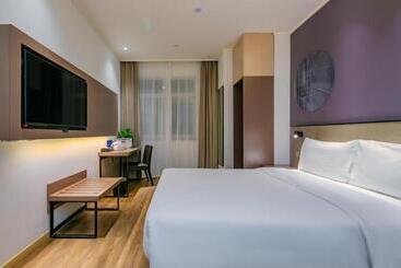 Nihao Hotel Xi An North Passenger Termianl Executive Center Metro Station