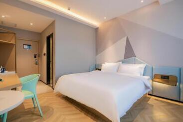 Starway Hotel Yan An Baotashan Erdao Street