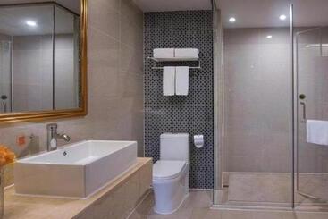 Vienna Hotel Guangdong Dongguan Zhongtang Qunying Road