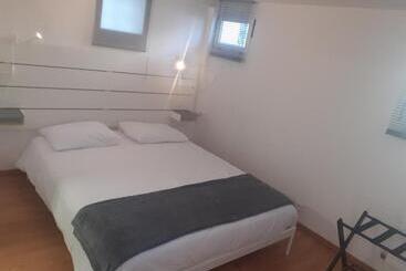 Bed and Breakfast La Maison De Sama à Paris Près Du Métro