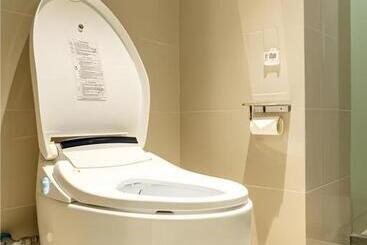 Echarm Hotel Guiyang Huaxi University Town Meidi Guobinfu