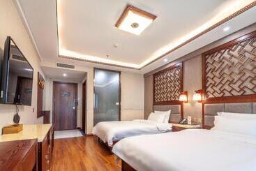 Hanting Hotel Dezhou Leling Yiwu Shopping Mall