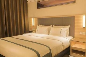 هتل City Comfort Inn Anyang Railway Station