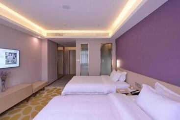 Lavande Hotel Wuhan Huazhong Normal University Guangbutun Metro Station