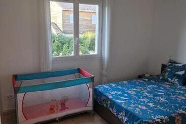 پانسیون Dans Une Villa, 3 Chambres, Entrée Autonome Et Indépendante