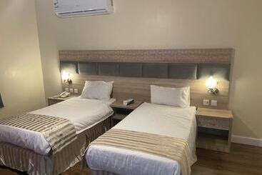 Отель Nuzhat Al Naseem